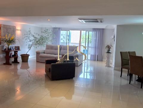 Cobertura à venda em Vitória, Jardim da Penha, com 3 quartos, com 210 m²